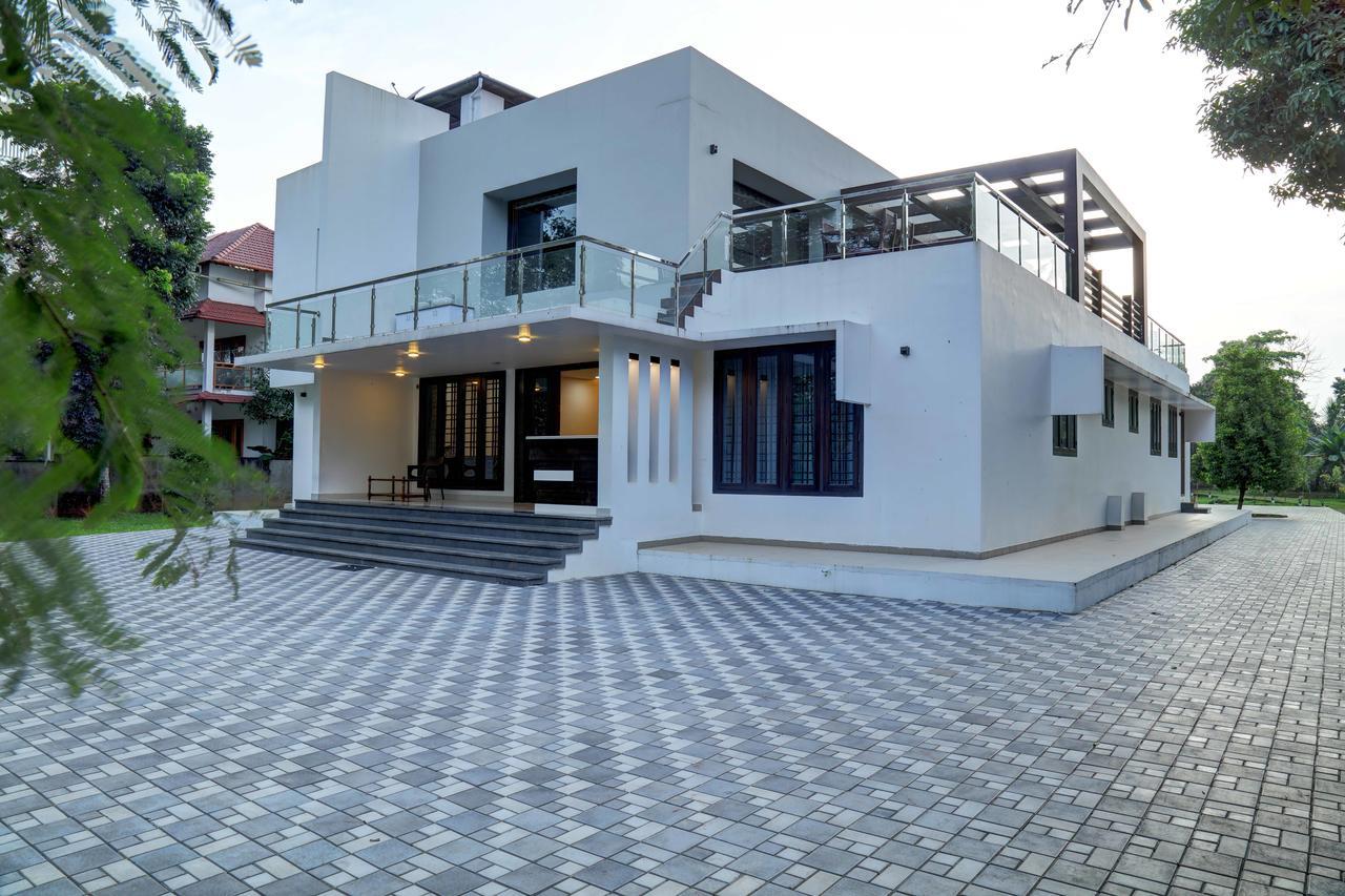 Nadhiyoram River Retreat Kochi Εξωτερικό φωτογραφία